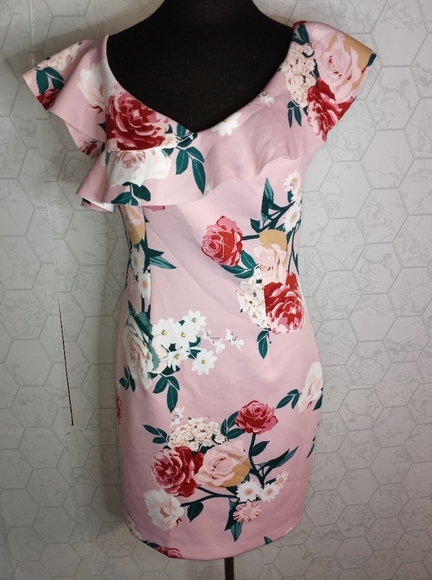 Guess womans convertible off the shoulder to one shoulder floral ruffle dress - Picture 11 of 16